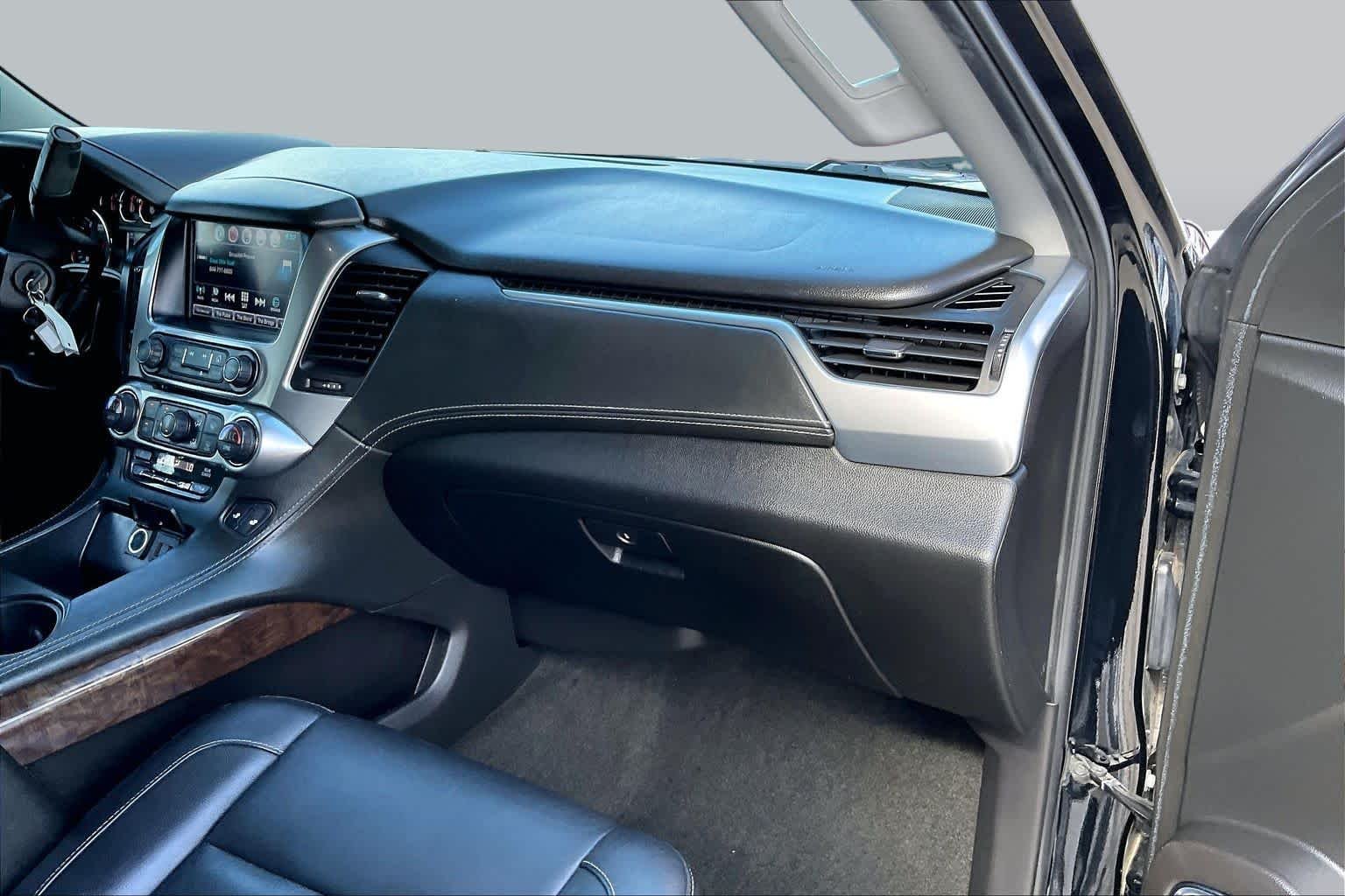 Used 2018 Black Chevrolet LT image 18