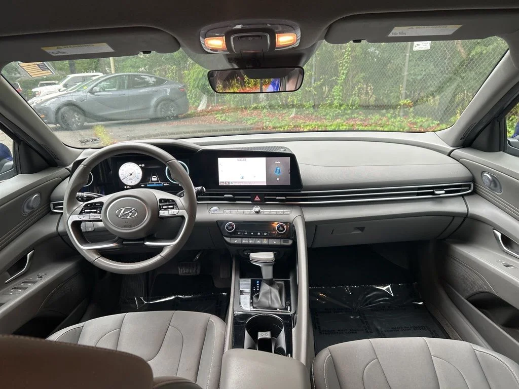 Used 2023 Blue Hyundai SEL image 27