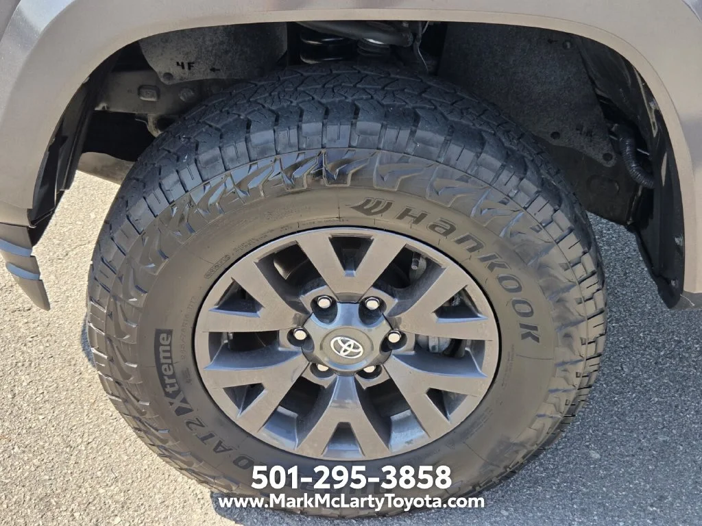 Used 2022 Gray Toyota SR5 image 17