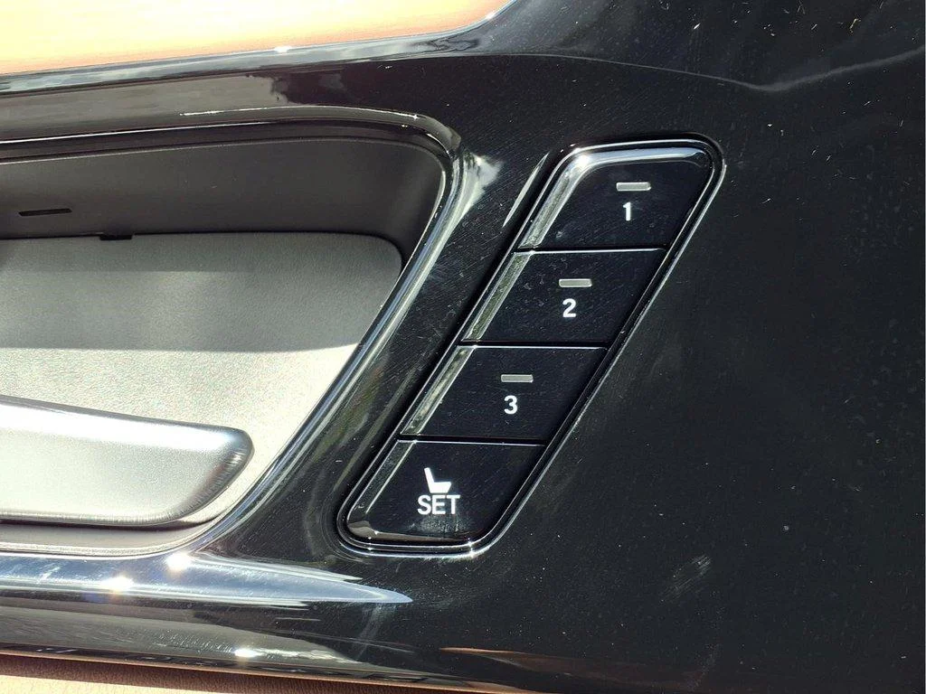 New 2026 Majestic Black Pearl Acura Technology Package image 21