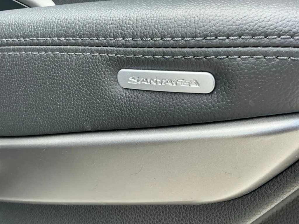 Used 2018 Blue Hyundai 2.0T Ultimate image 19