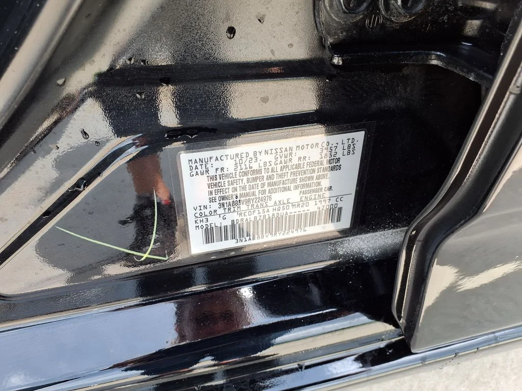 Used 2024 Black Nissan S image 31