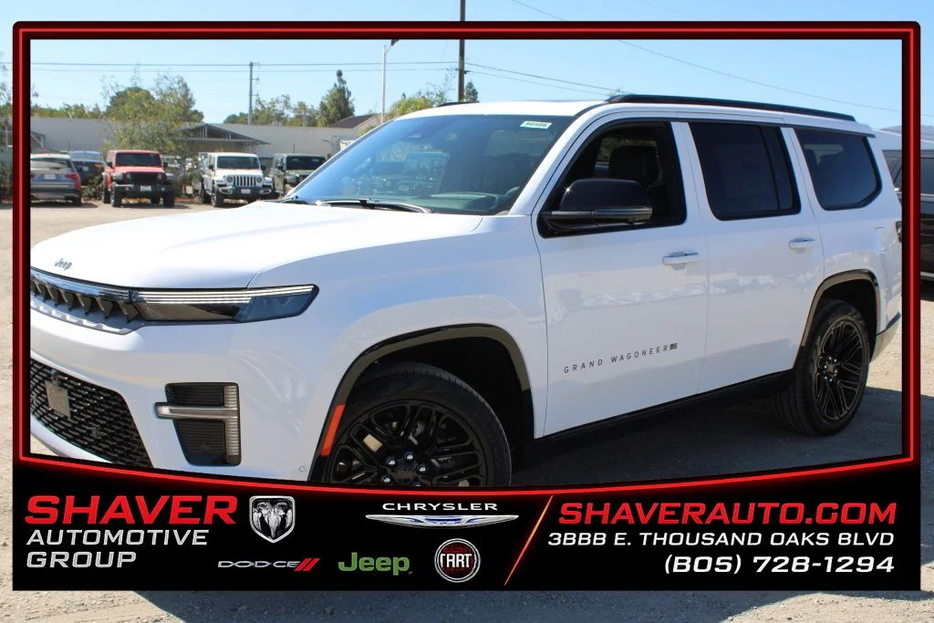 New 2026 Bright White Clear-Coat Exterior Paint Jeep Limited Reserve image 1