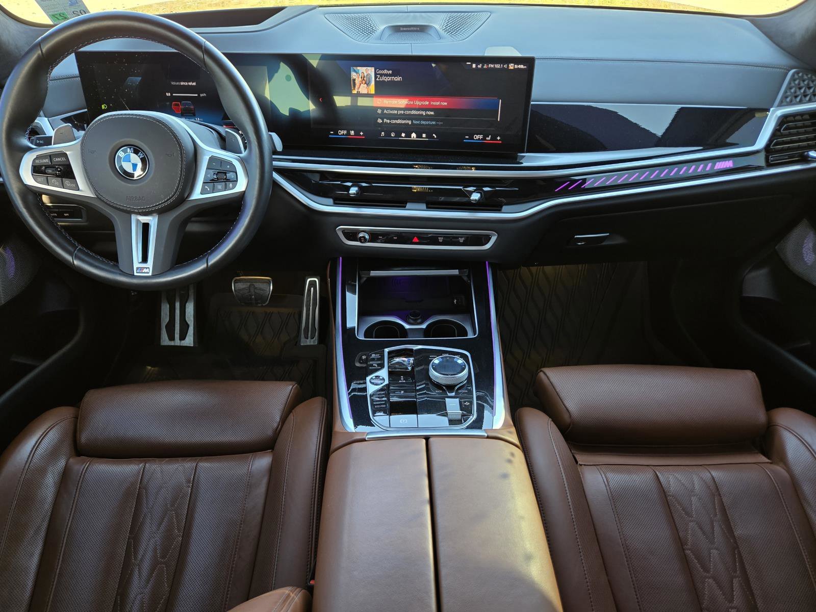 Used 2024 Black Sapphire Metallic BMW M60i image 31