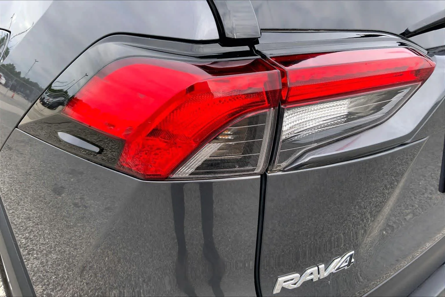 Used 2021 Magnetic Gray Metallic Toyota Hybrid XLE image 28