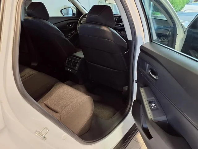 2025 Honda Accord LX - Photo 22