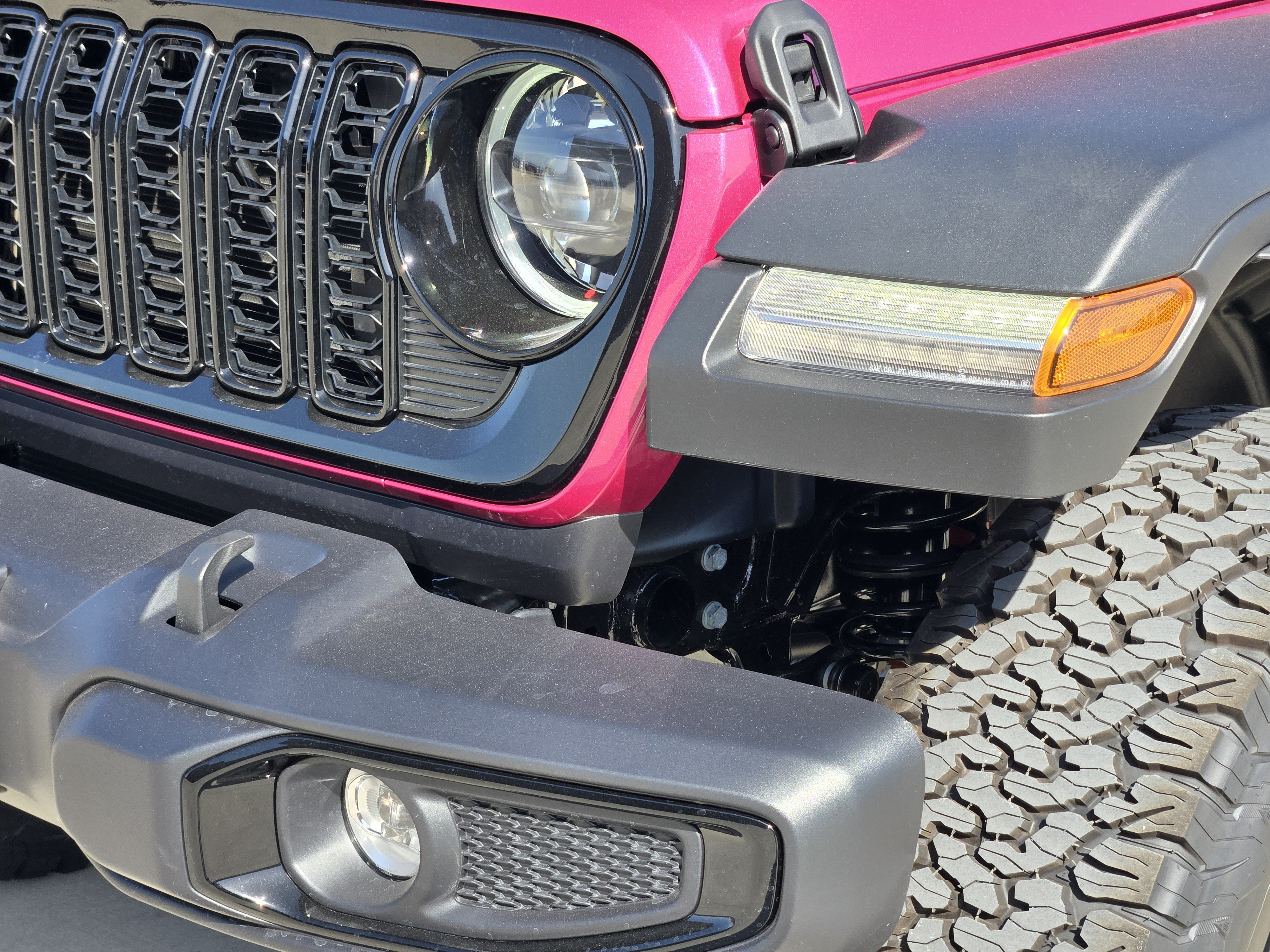 New 2026 Tuscadero Pearl-Coat Exterior Paint Jeep Willys image 7