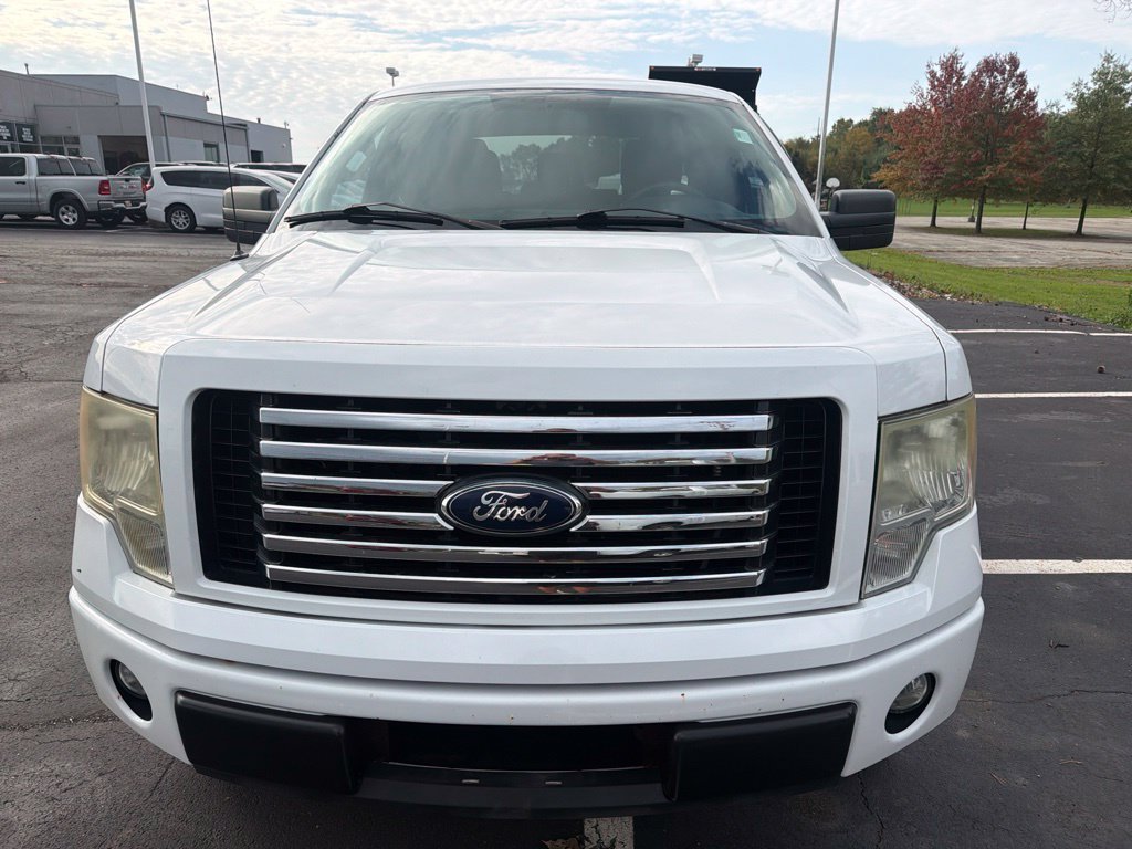 Used 2012 White Ford XLT image 3