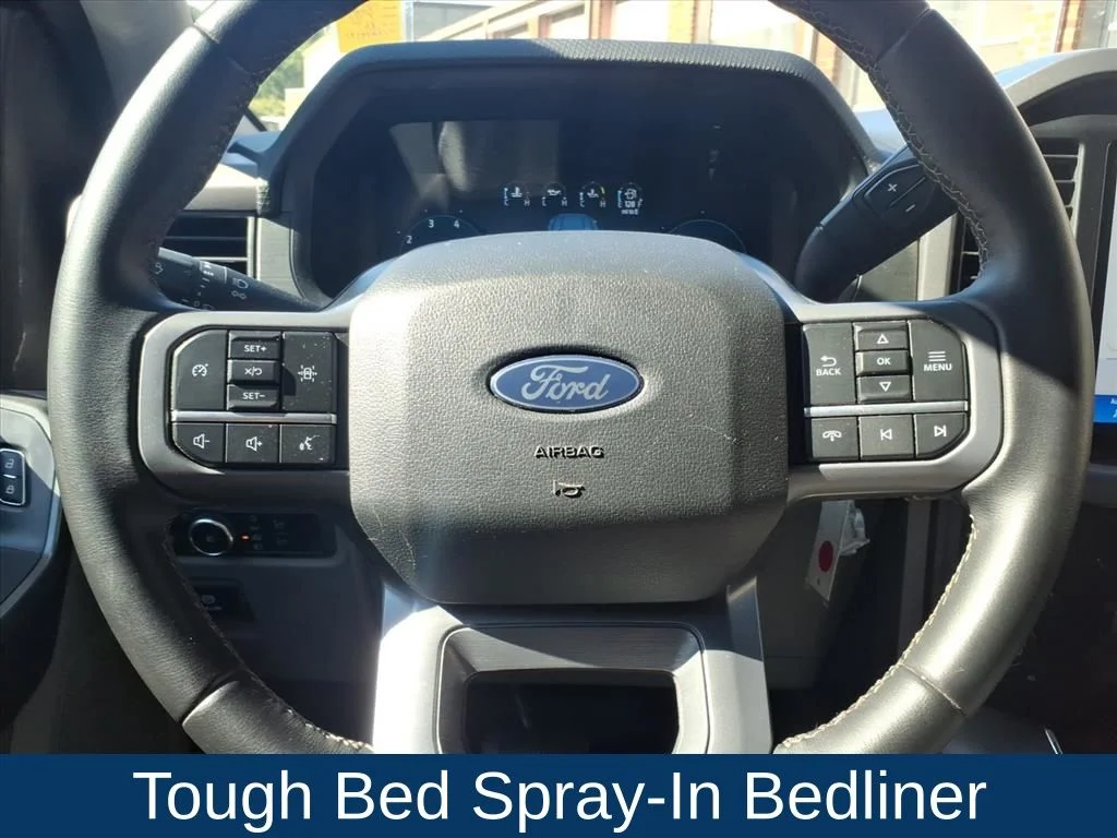 Used 2025 Gray Ford XLT image 11