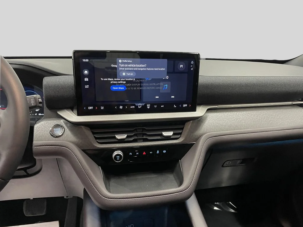 2026 Ford Explorer Platinum - Photo 14