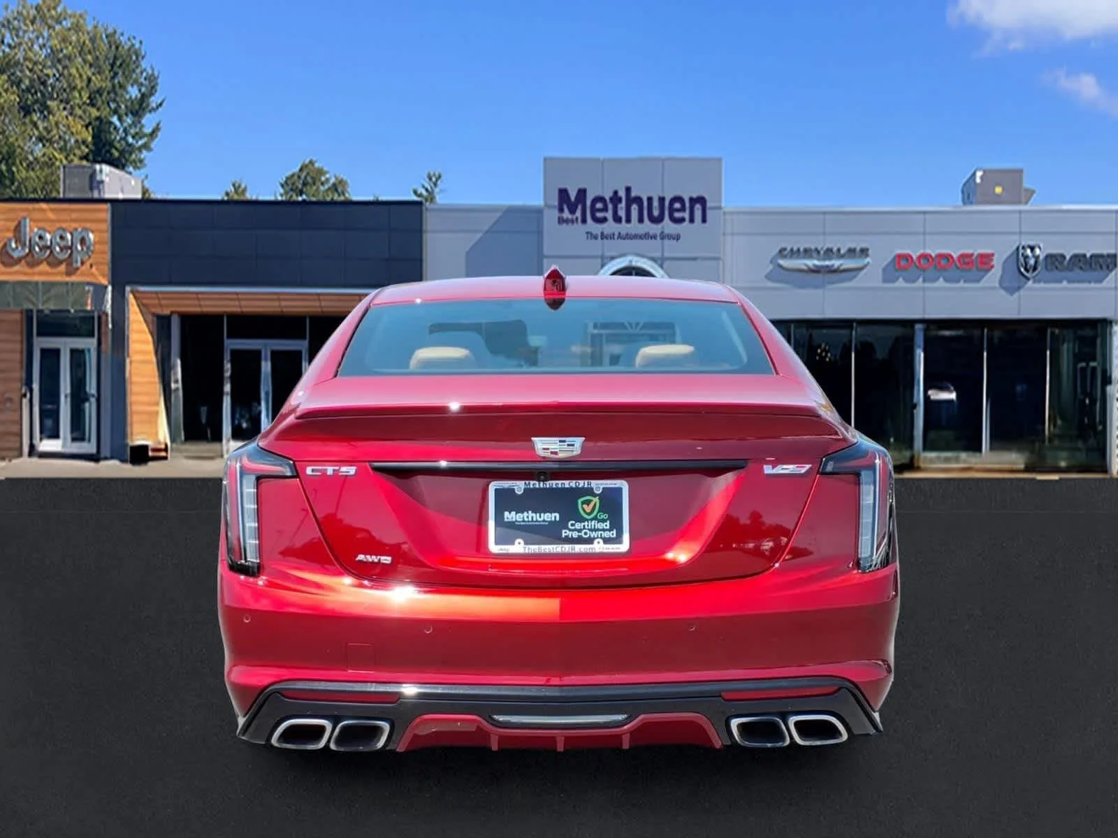 Used 2025 Radiant Red Tintcoat Cadillac  image 5