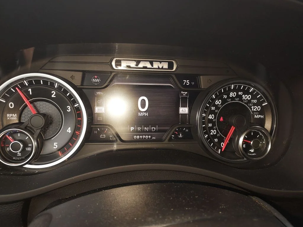 Used 2022 Silver Ram Big Horn image 21