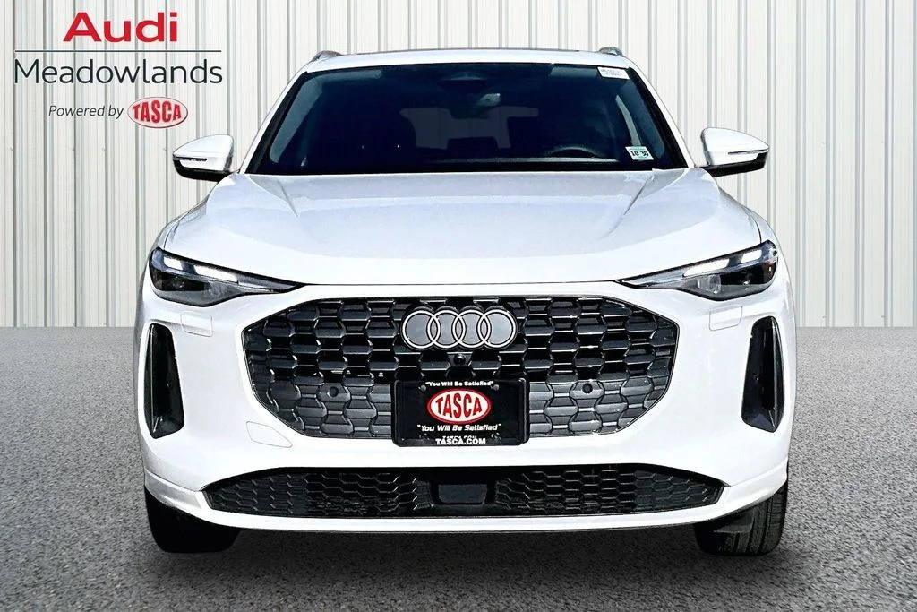 Used 2025 White Audi 2.0T Premium image 2