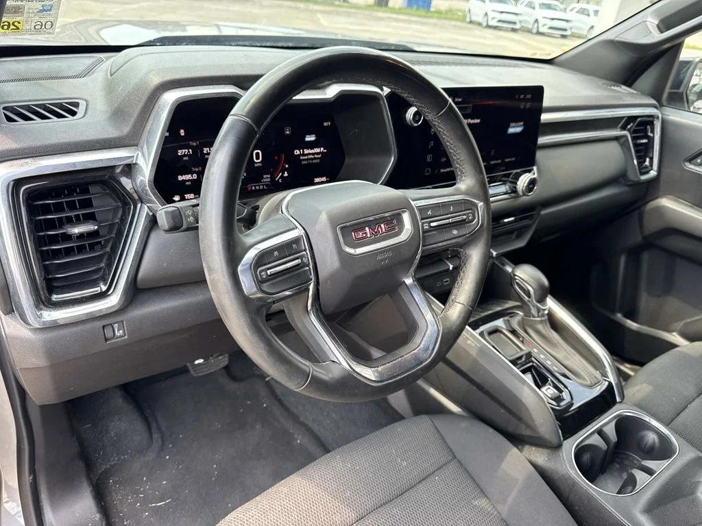 Used 2024 Silver GMC Elevation image 34