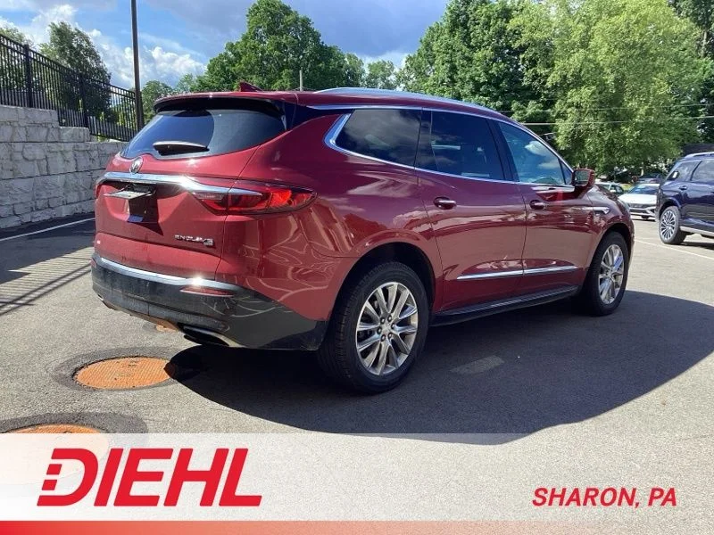 Used 2019 Red Buick Essence image 7