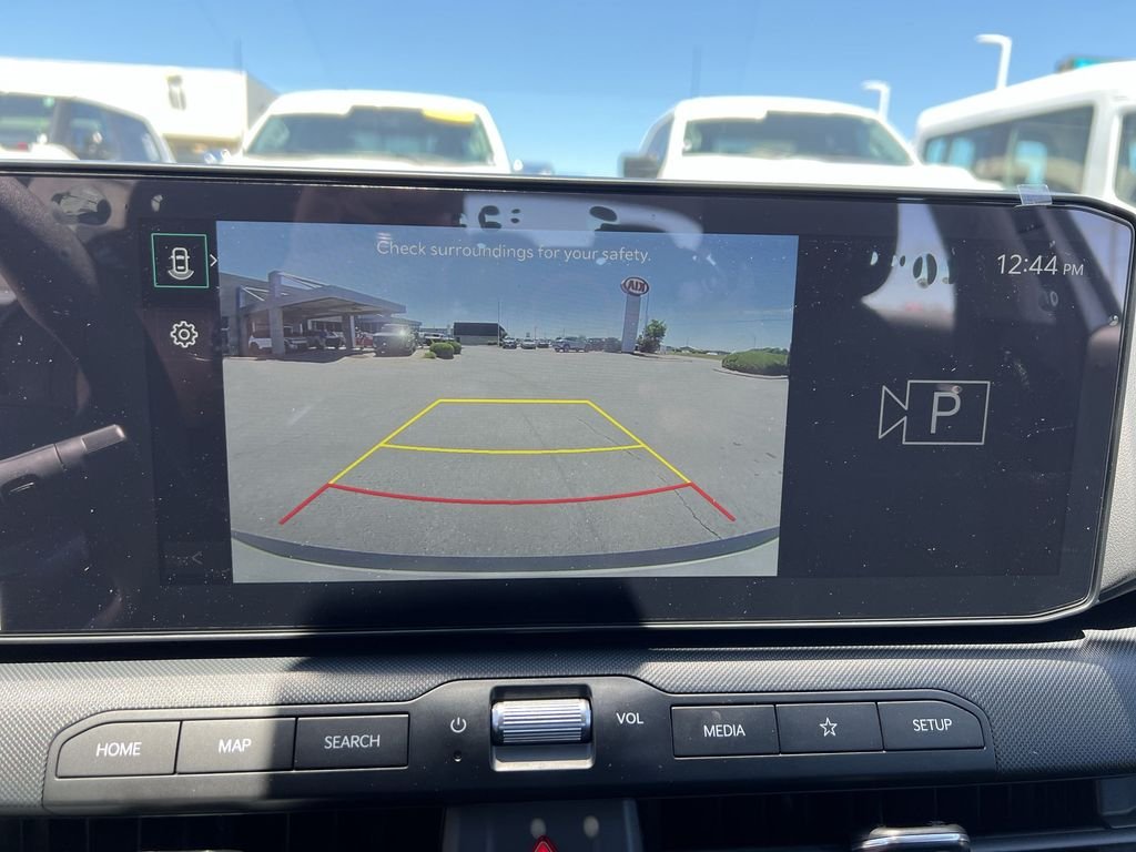 New 2026 White Kia LXS image 17