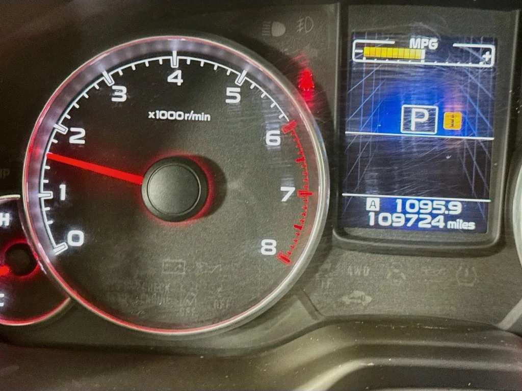 Used 2014 White Subaru 2.5i image 14