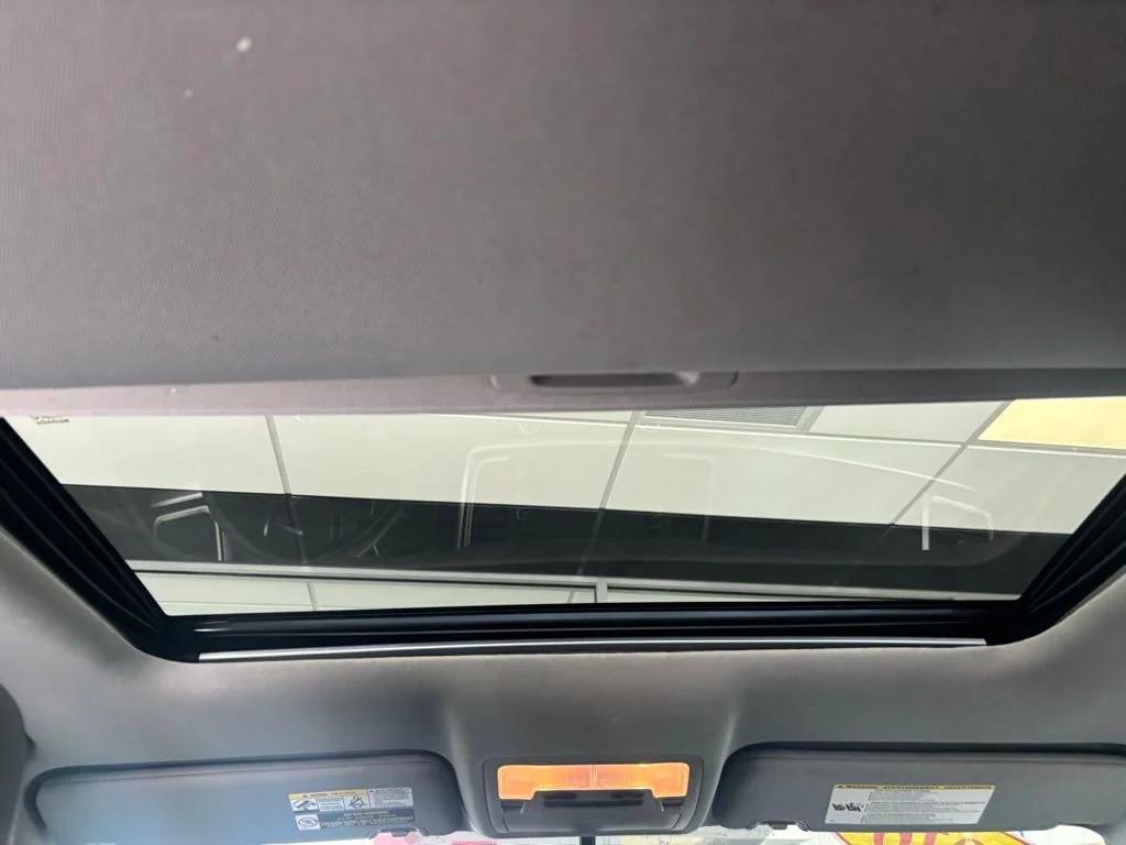 2016 Toyota Highlander XLE - Photo 8