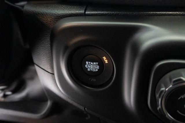 Used 2023 White Jeep Mojave image 17