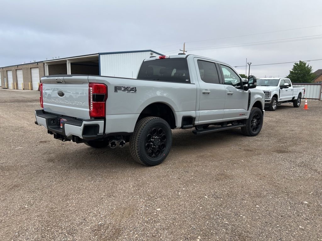 New 2026 Avalanche Ford Lariat image 7