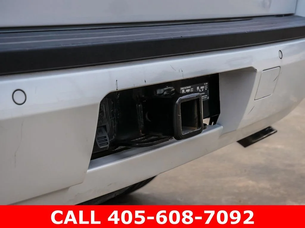 Used 2018 IRIDESCENT PEARL TRICOAT Chevrolet LT image 43