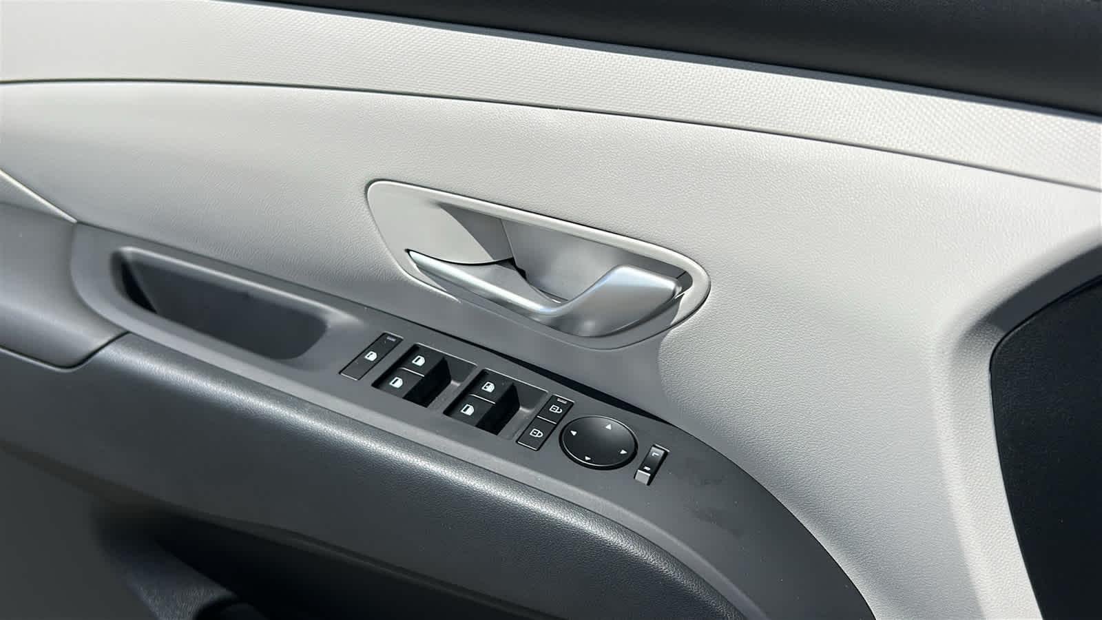 New 2026 Rockwood Green Hyundai SE AWD image 52