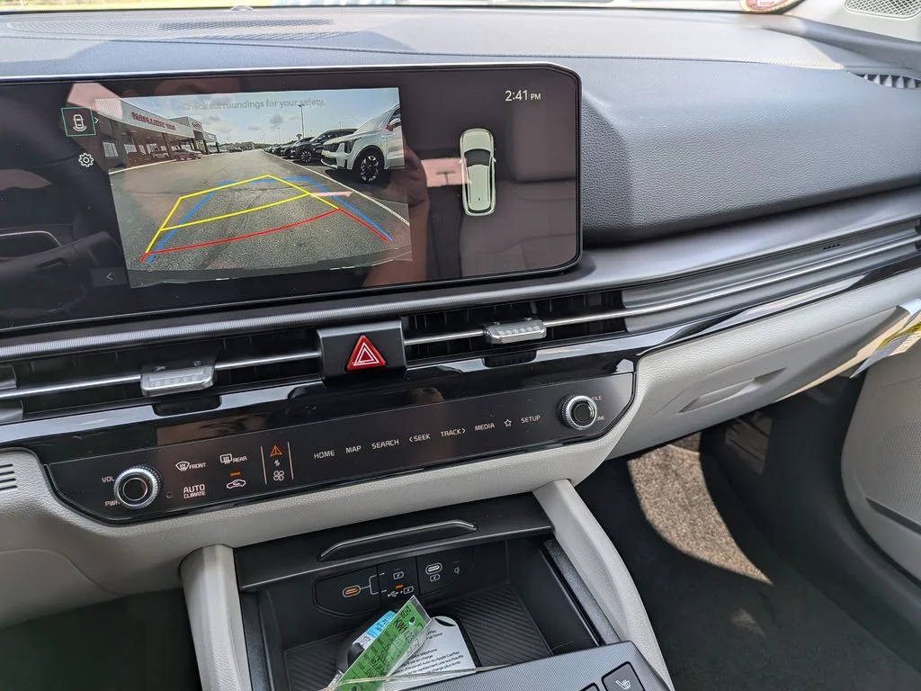 New 2027 Fusion Black Kia EX image 17