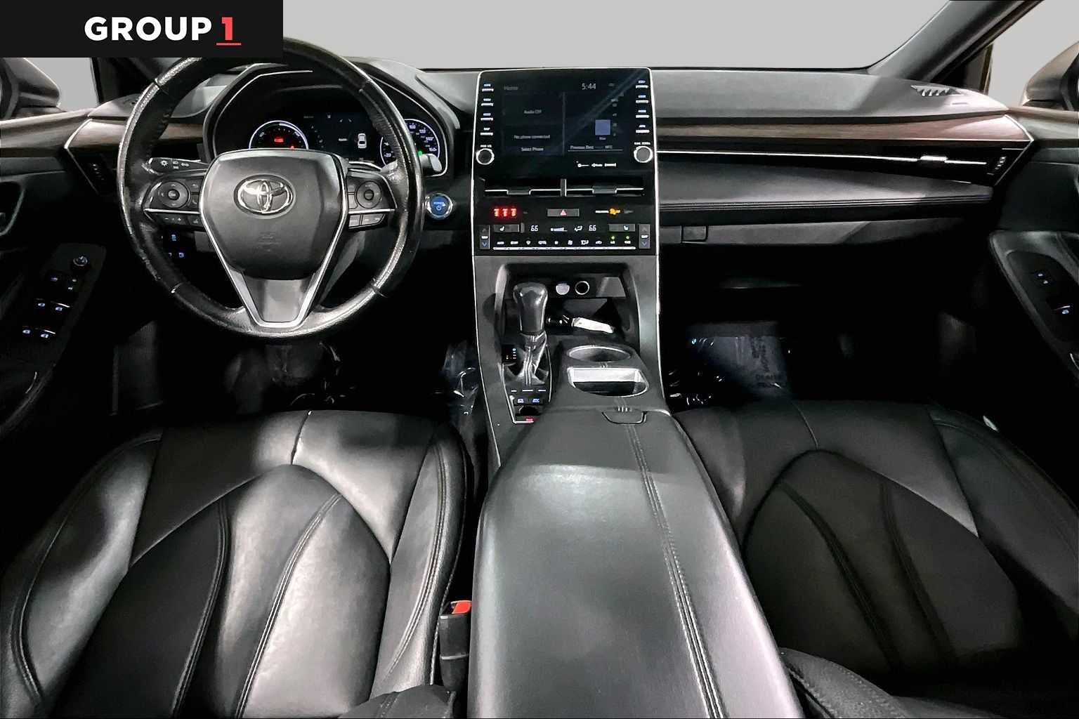 Certified Used 2020 Celestial Silver Metallic Toyota Hybrid XLE image 16