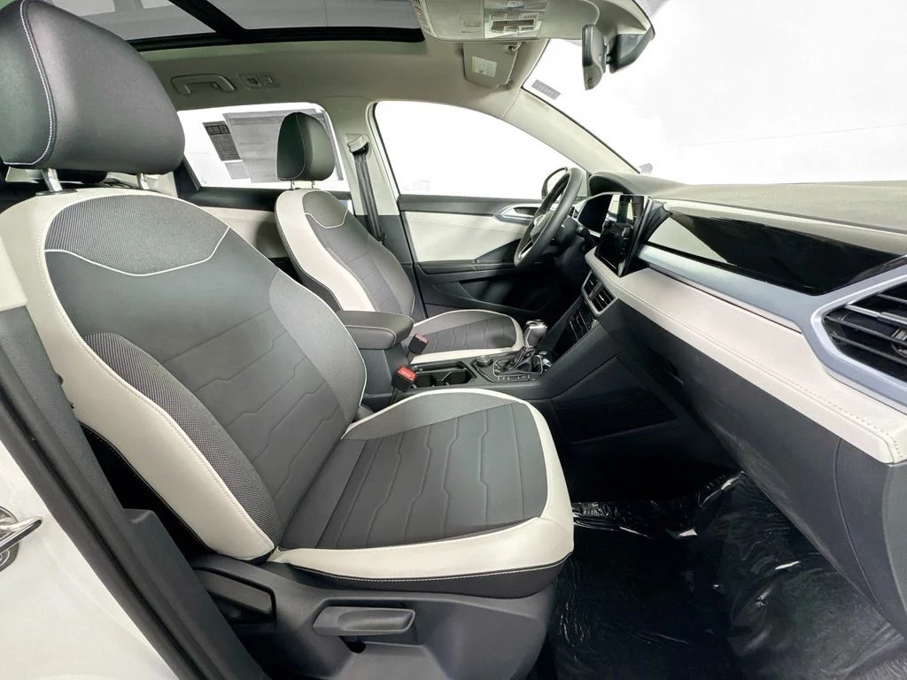 2026 Volkswagen Taos SE - Photo 10