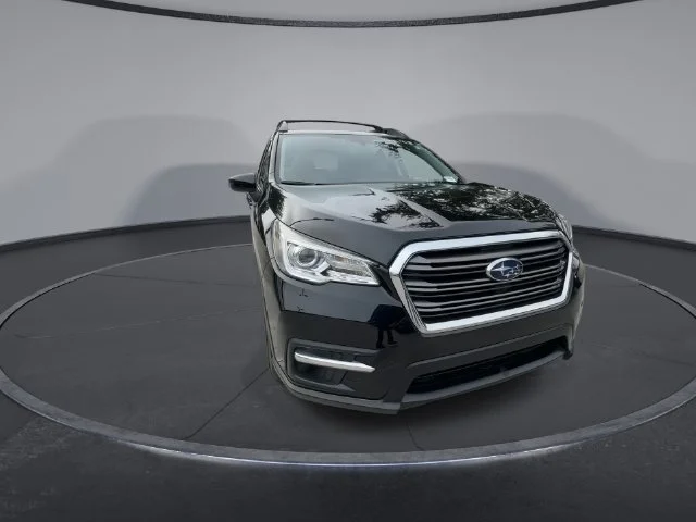 Certified Used 2022 Black Subaru Premium image 2