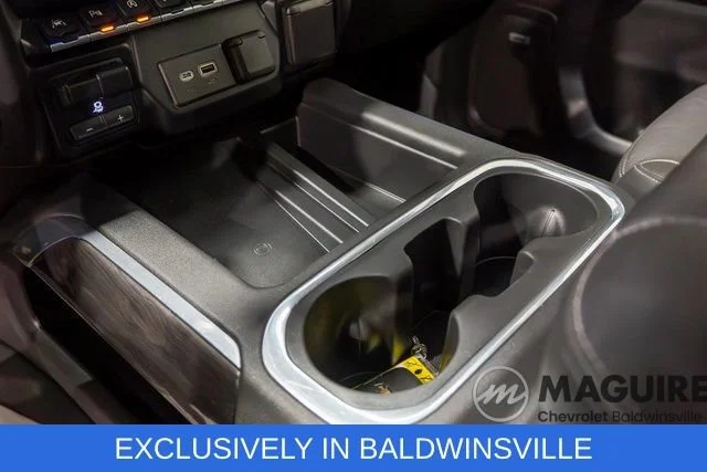 Used 2019 SHADOW GRAY METALLIC Chevrolet LTZ image 32