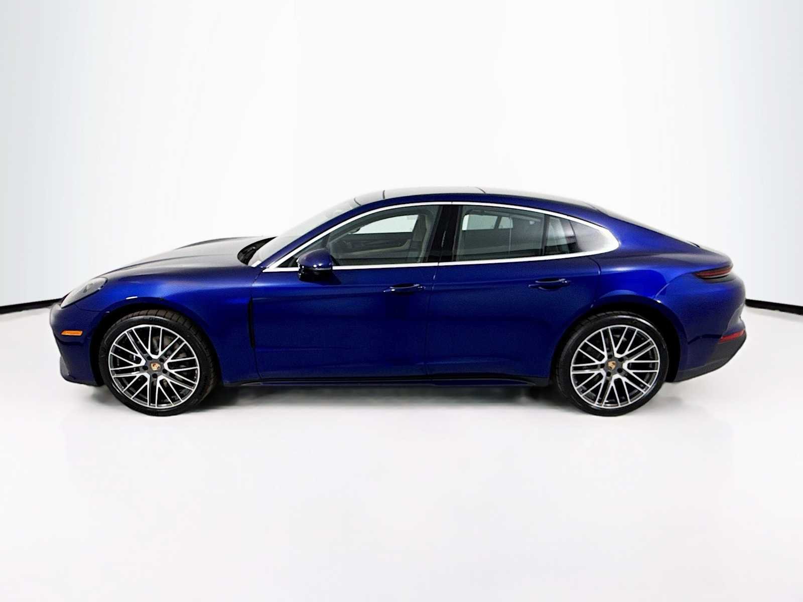 2026 Porsche Panamera Base - Photo 2