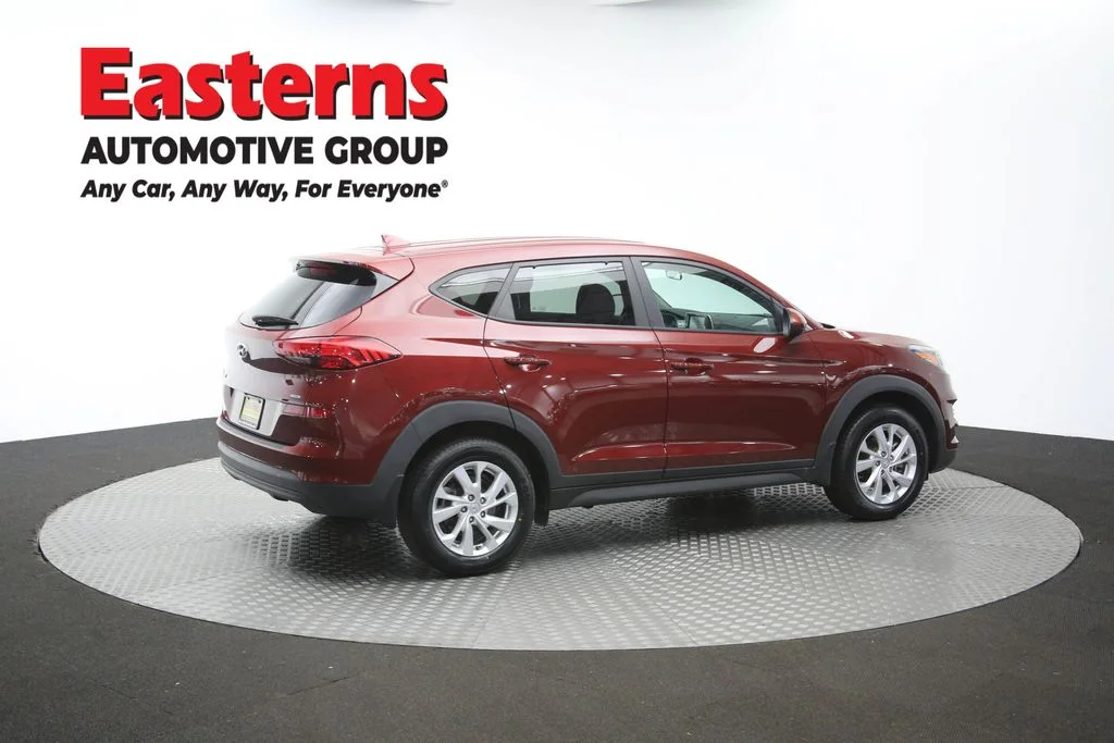 Used 2020 Red Hyundai SE image 42