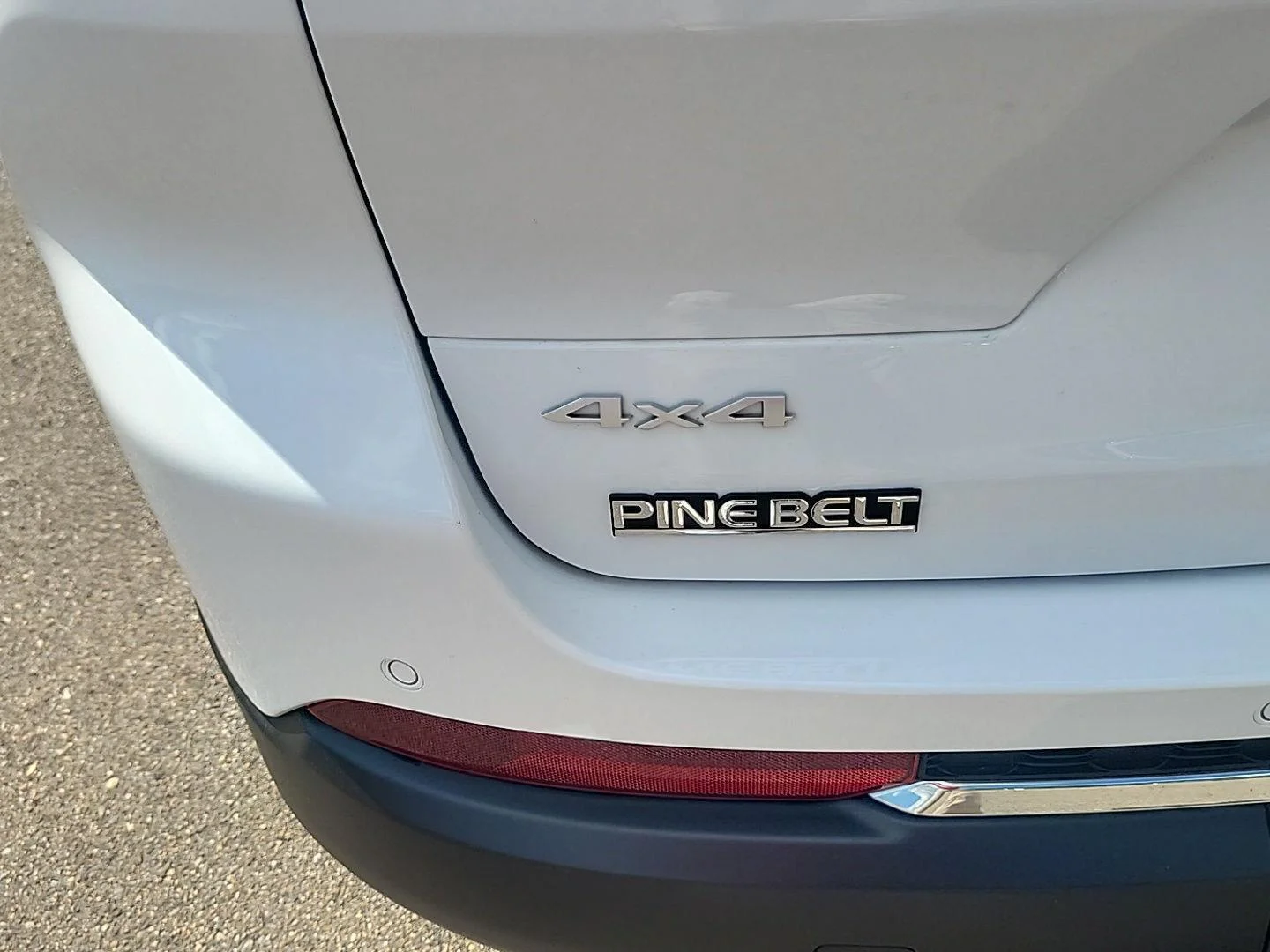 Used 2025 Bright White Clearcoat Jeep Limited image 18