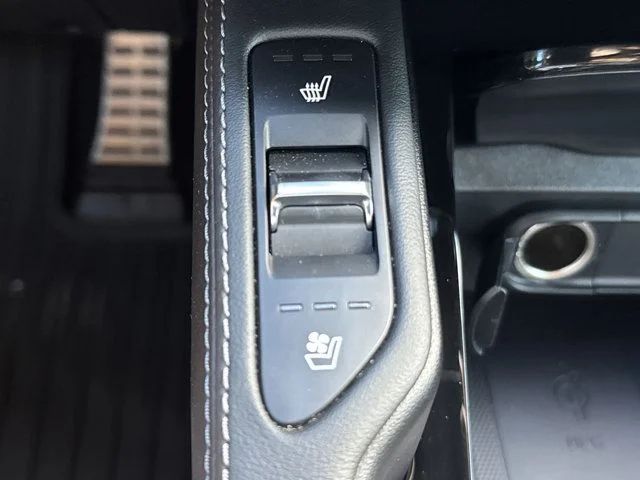 Used 2025 Gray Kia SX X-Line image 31