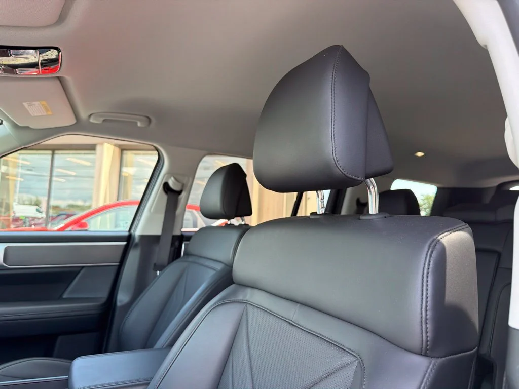 Used 2026 Silver Hyundai SEL image 13