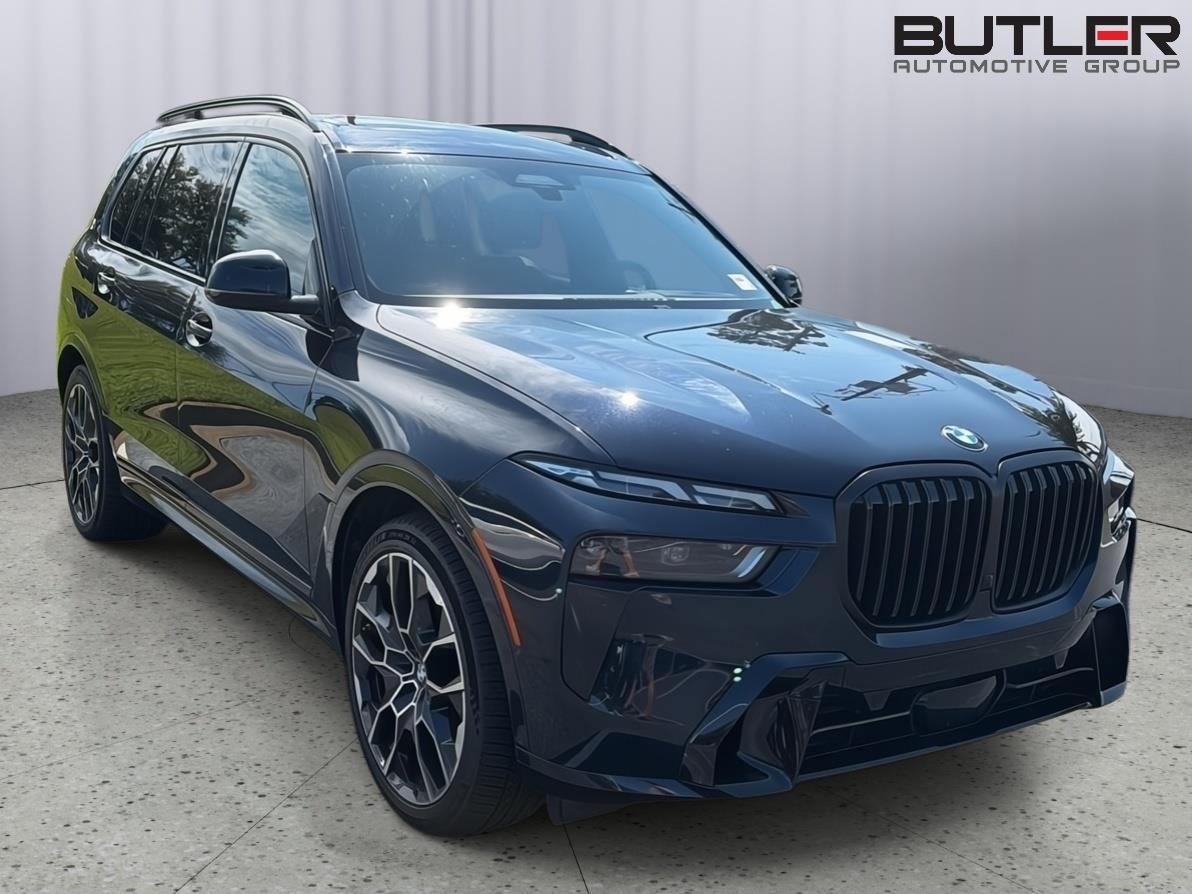 Used 2024 Carbon Black Metallic BMW xDrive40i image 5