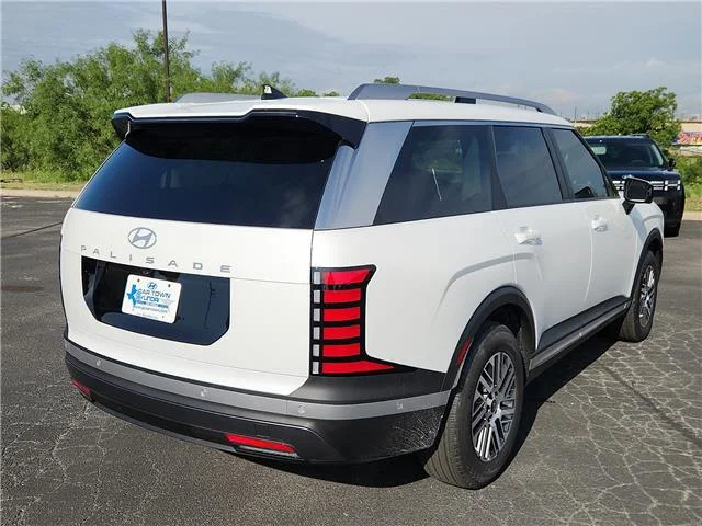 New 2026 Creamy White Pearl Hyundai SEL Premium image 4