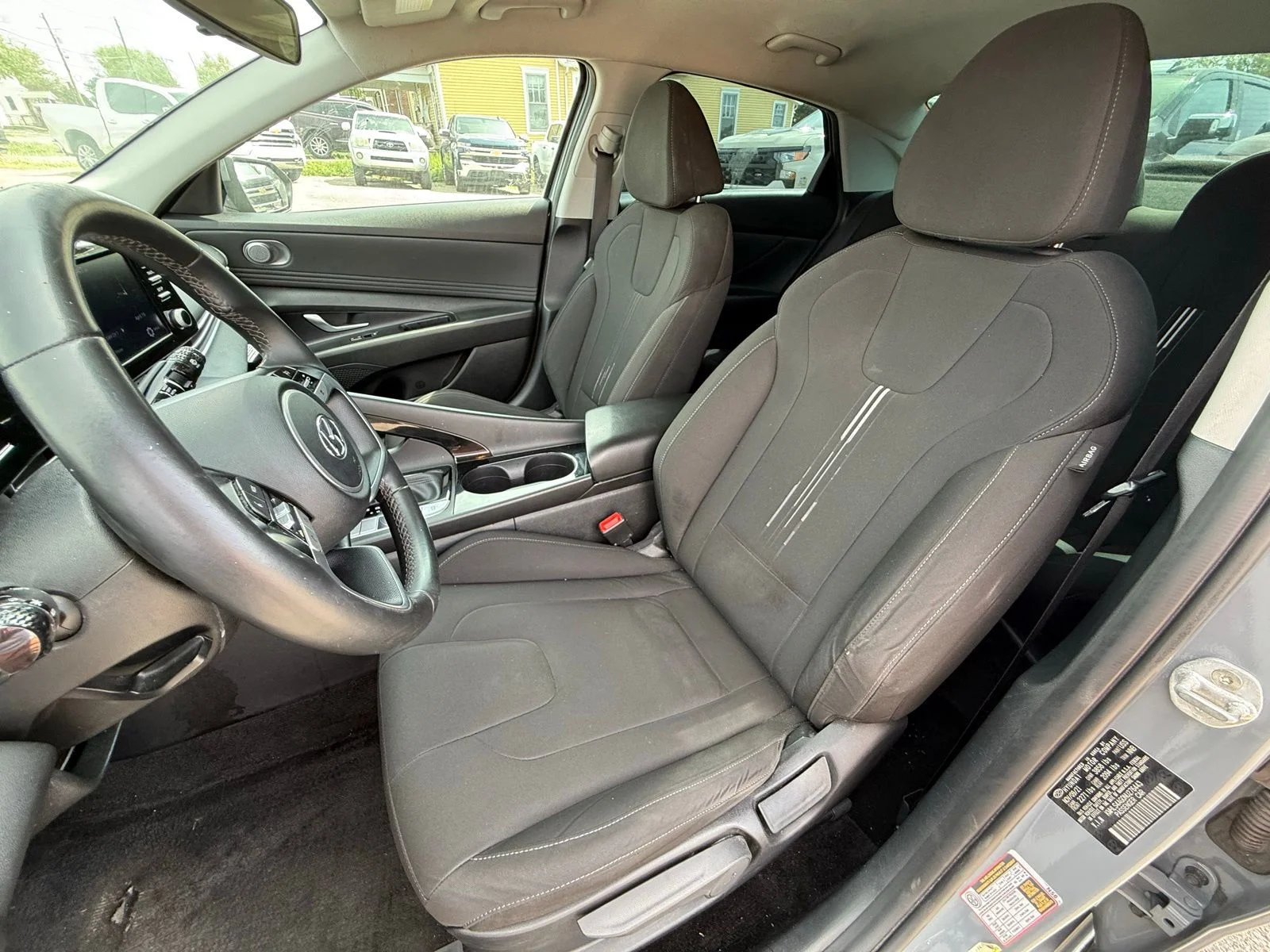2022 Hyundai Elantra SEL - Photo 13
