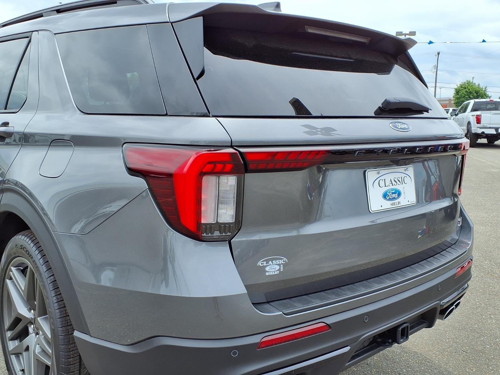 New 2026 Carbonized Gray Metallic Ford ST image 17