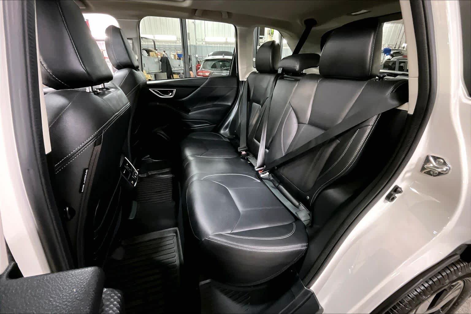 Used 2019 Crystal White Pearl Subaru Touring image 20