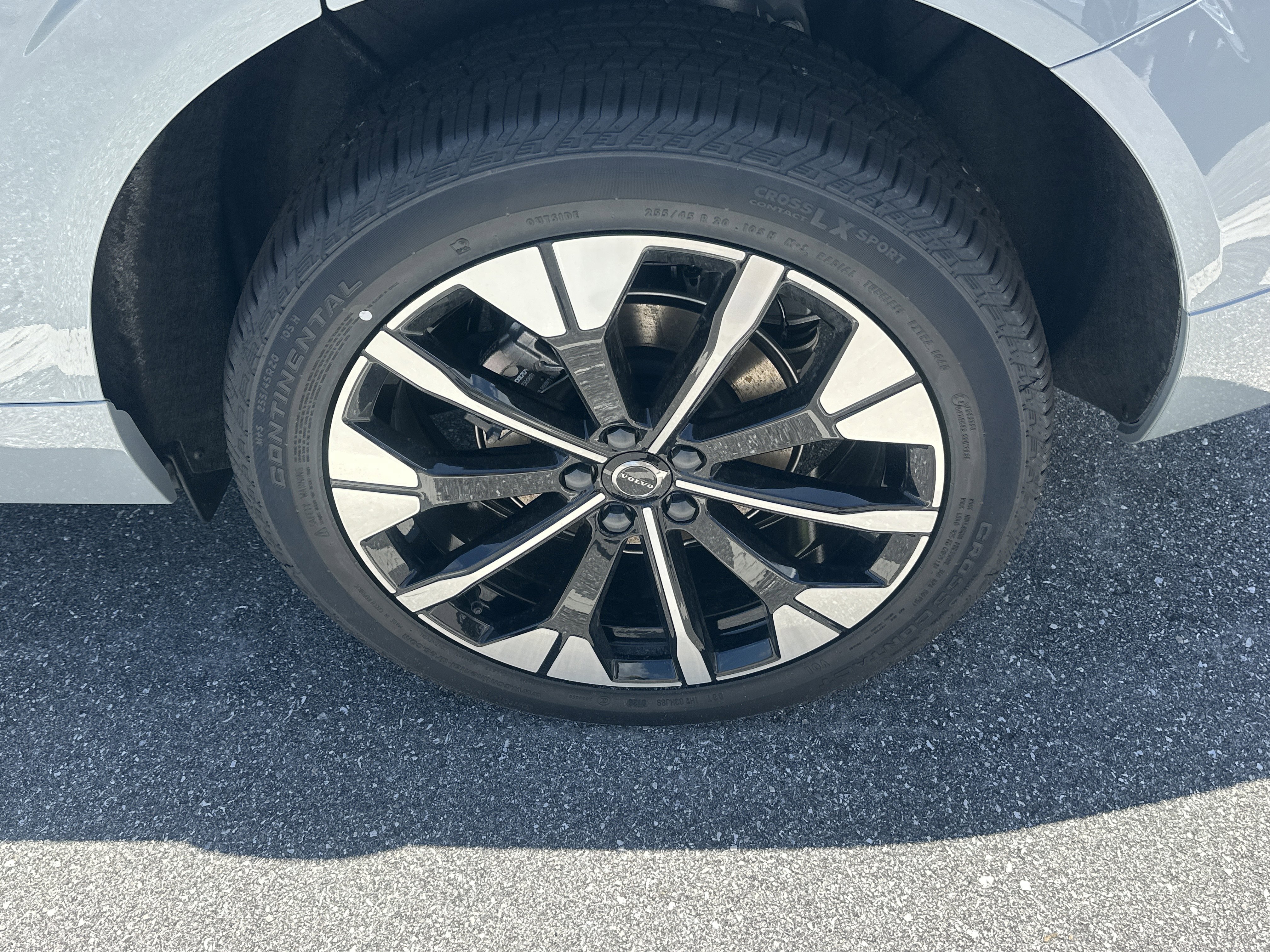 New 2026 Vapour Grey Volvo Plus image 6