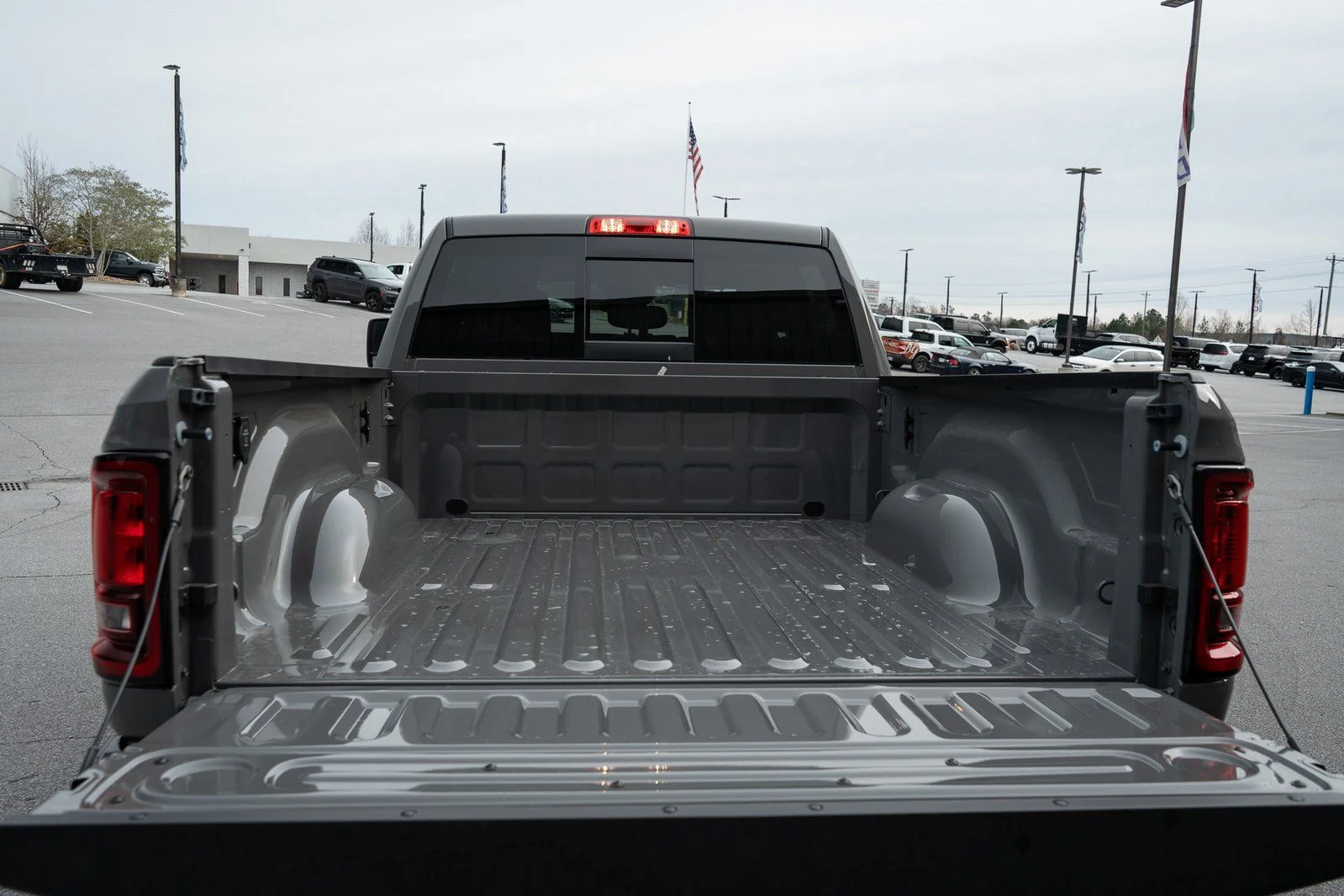 New 2026 Ceramic Gray Clearcoat RAM Tradesman image 9