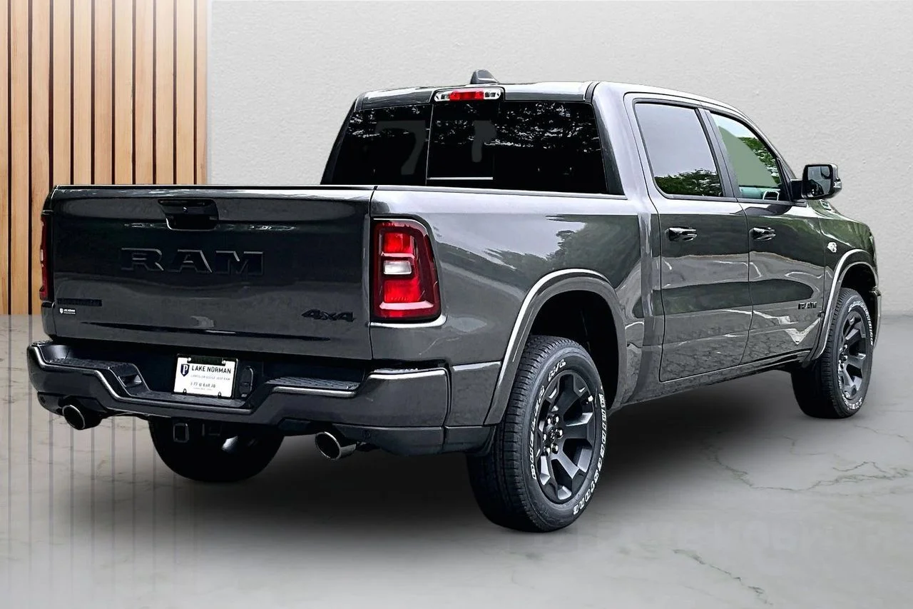 New 2026 Granite Crystal Metallic Clear-Coat Exterior Paint RAM Big Horn/Lone Star image 9