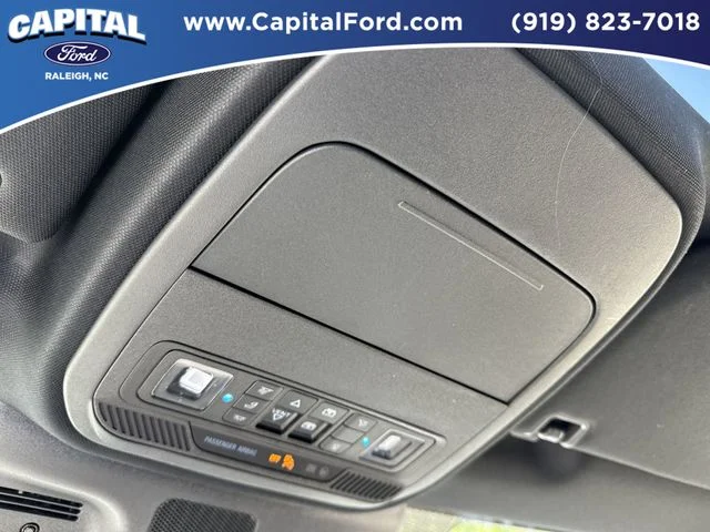 Used 2025 White Ford Tremor image 32