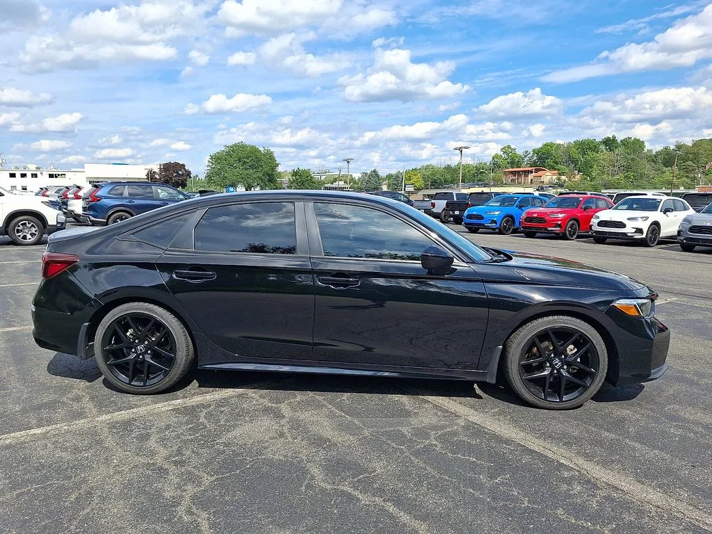 2025 Honda Civic Sport - Photo 7