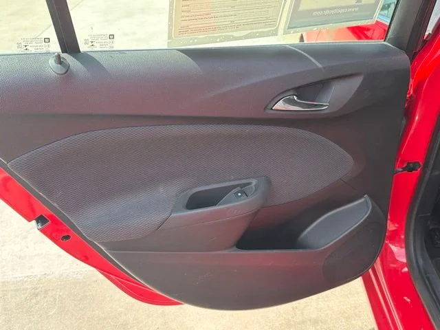 Used 2017 Red Chevrolet LT image 12