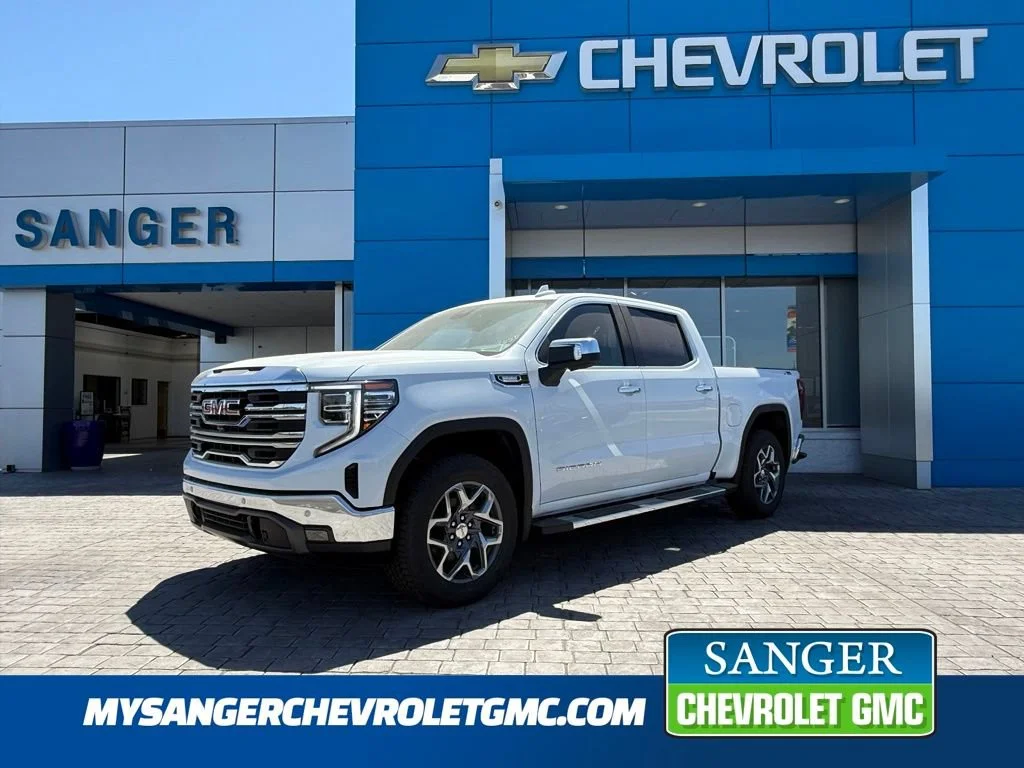 New 2026 Glacier White Tricoat GMC SLT image 1