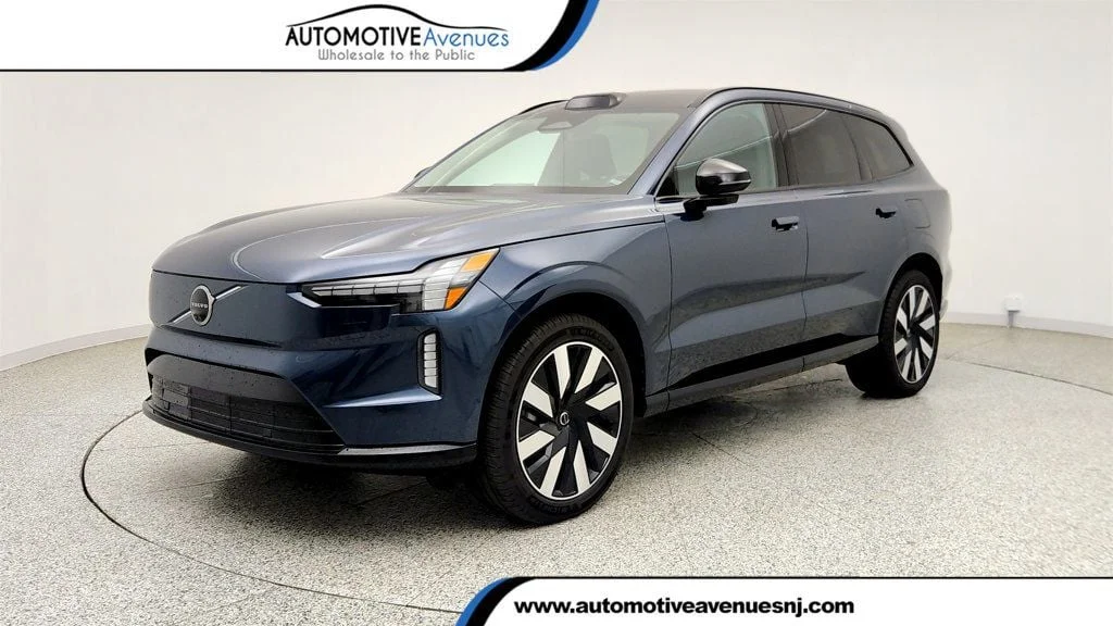 2025 Volvo EX90 Twin Motor Plus 6-Seater's photo