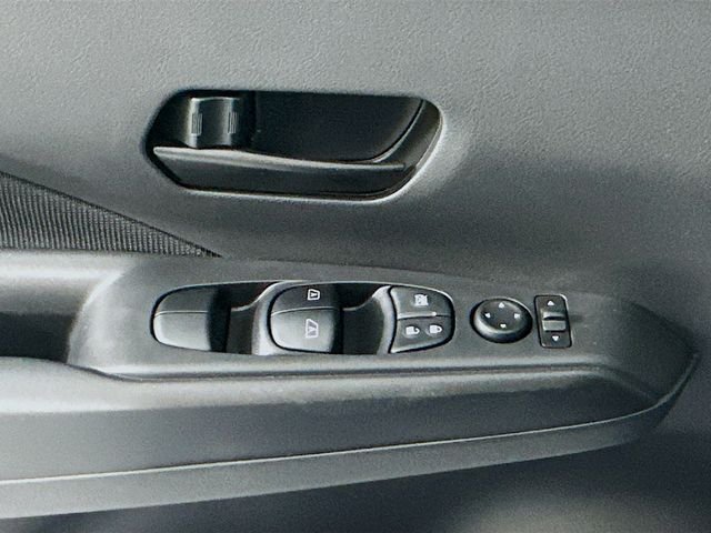 2025 Nissan KICKS PLAY Base - Photo 20